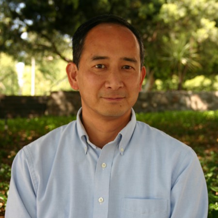 Linus Yamane, professor of economics, in 2007. With Pitzer since 1988.