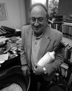 Founding faculty member Stephen Glass, Professor of Classics, 1964-2011