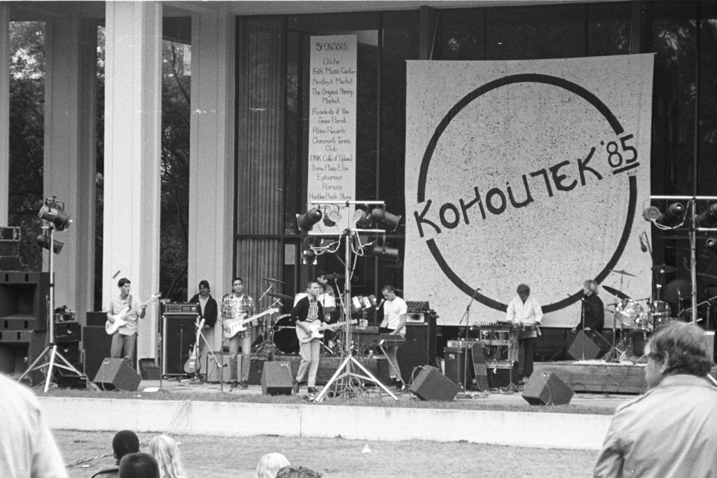 1985 - Kohoutek on the McConnell Apron