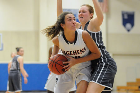 Amelia Hummel hit the go-ahead basket with 51 seconds left as the Women’s Basketball team began SCIAC play with a road win over Occidental on Saturday.