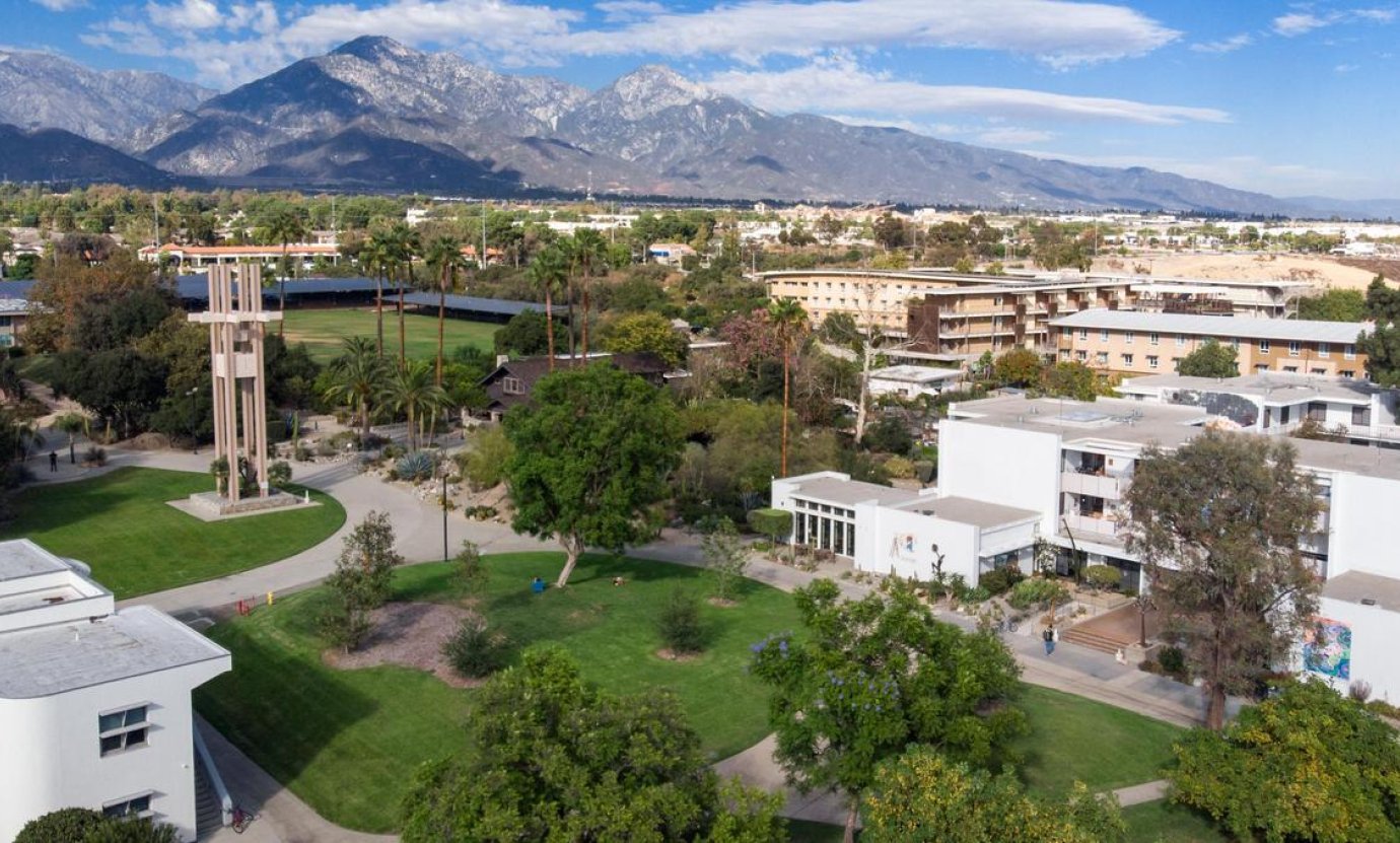 aerial view of Pitzer College campus