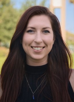 portrait of Elizabeth Aguirre
