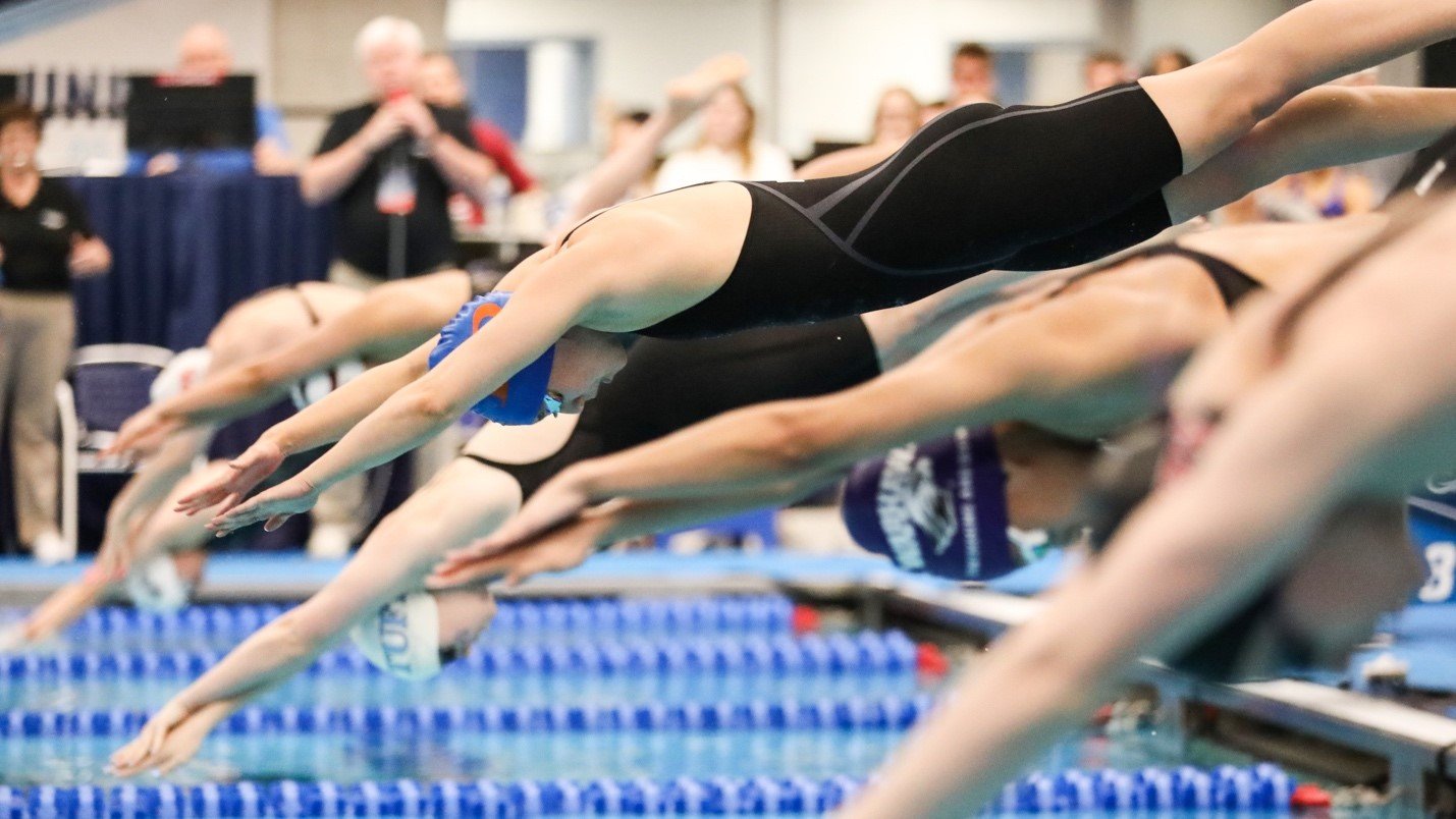 Women Diving