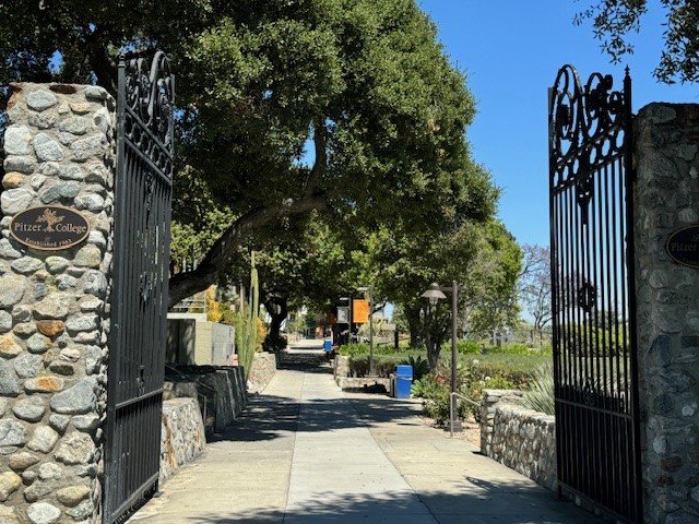 gate
