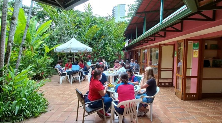 Students eating in courtyard