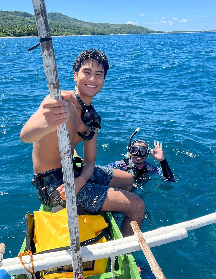 Sammy Basa prepares for a dive off the coast of Sibuyan