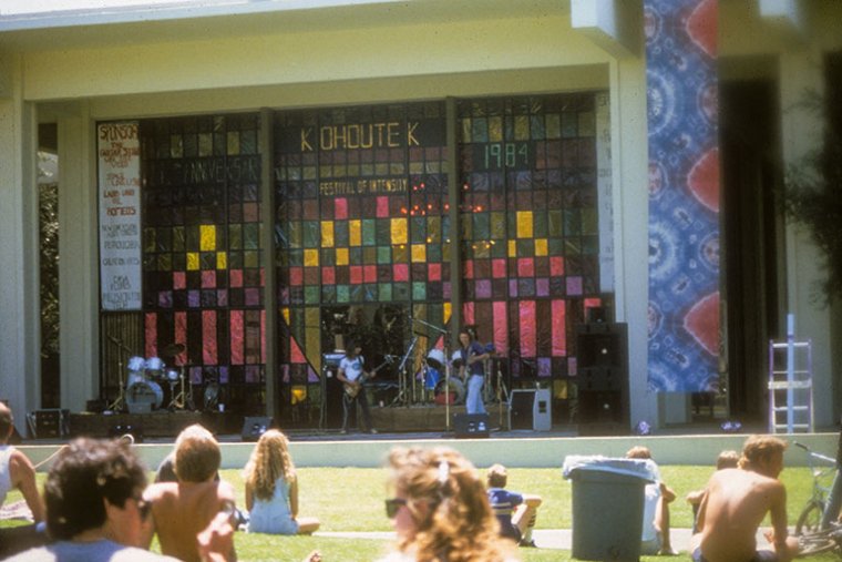 a band plays on the McConnell apron during Pitzer's 1984 Kohoutek festival