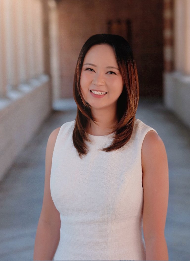 Vera Jin Career Services Headshot