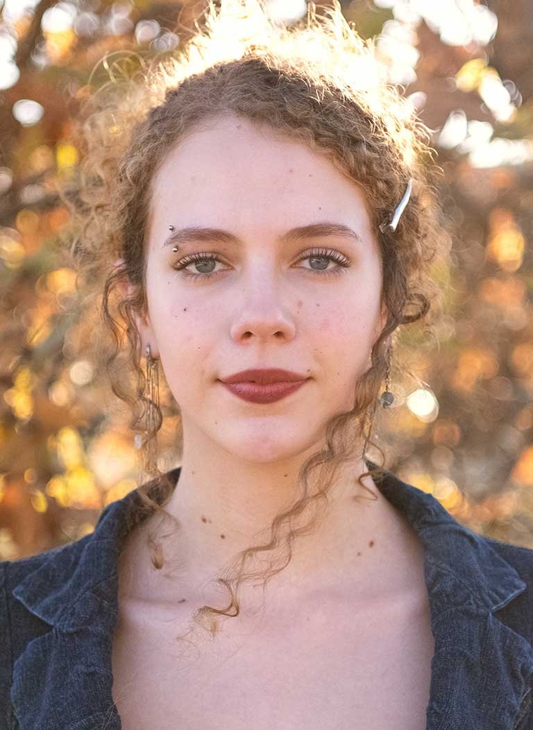 headshot of Echo Mintz