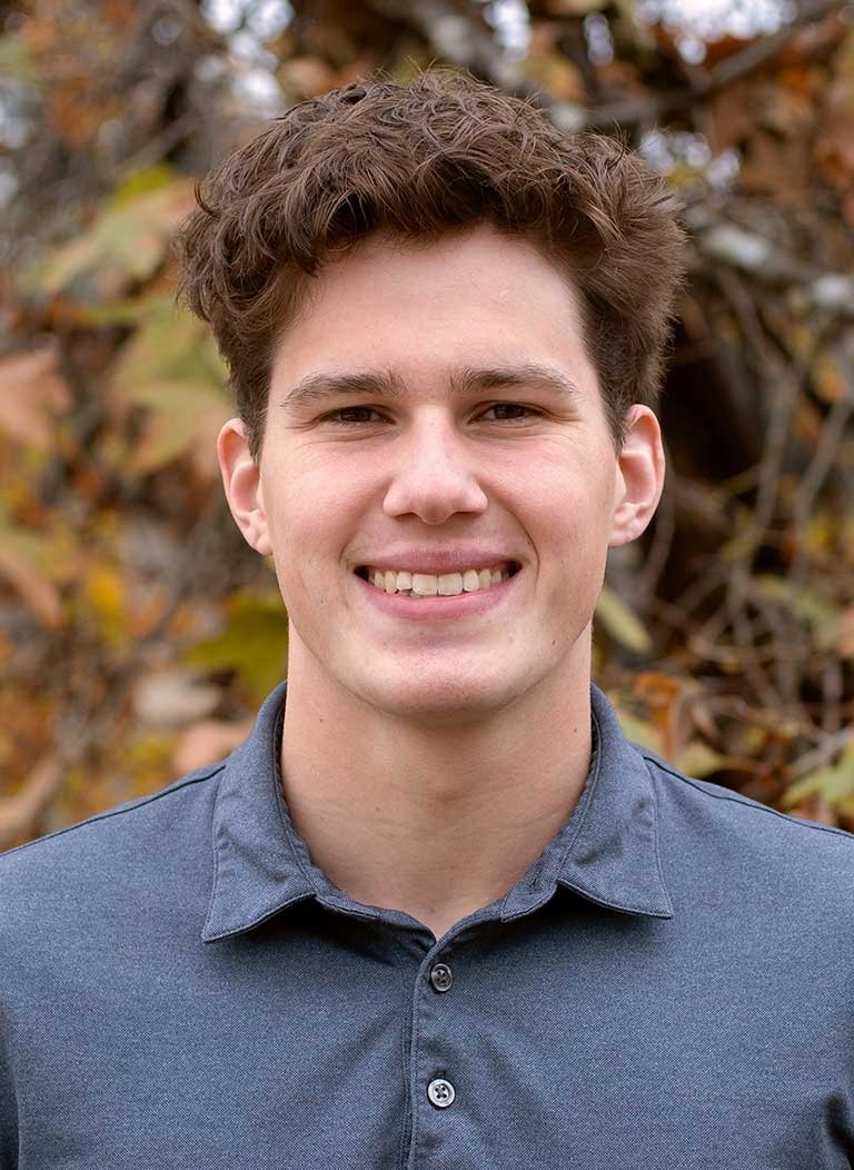 headshot of Joe Dienstag