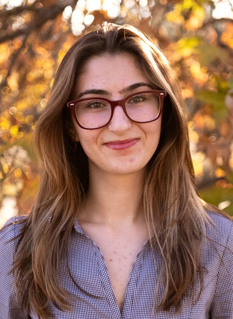 Headshot of Tati Malekzadeh