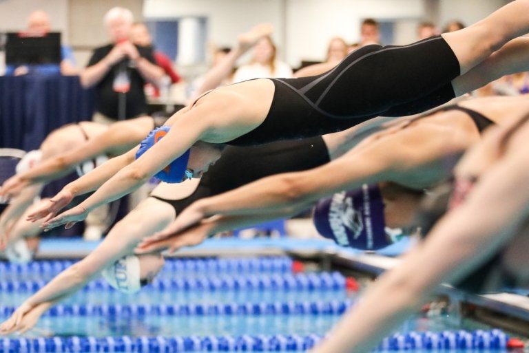 Women Diving