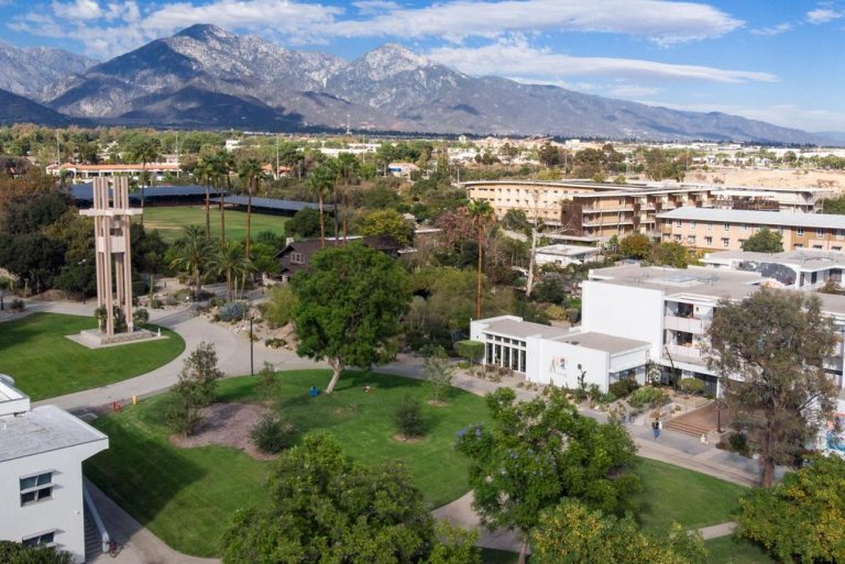 aerial view of Pitzer College campus