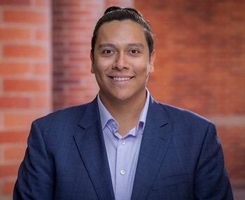 Pitzer College Alumni Board secretary Elijah Pantoja