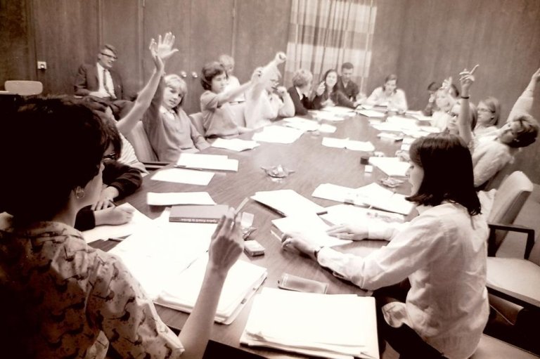 A student meeting in Pitzer's Sanborn Hall