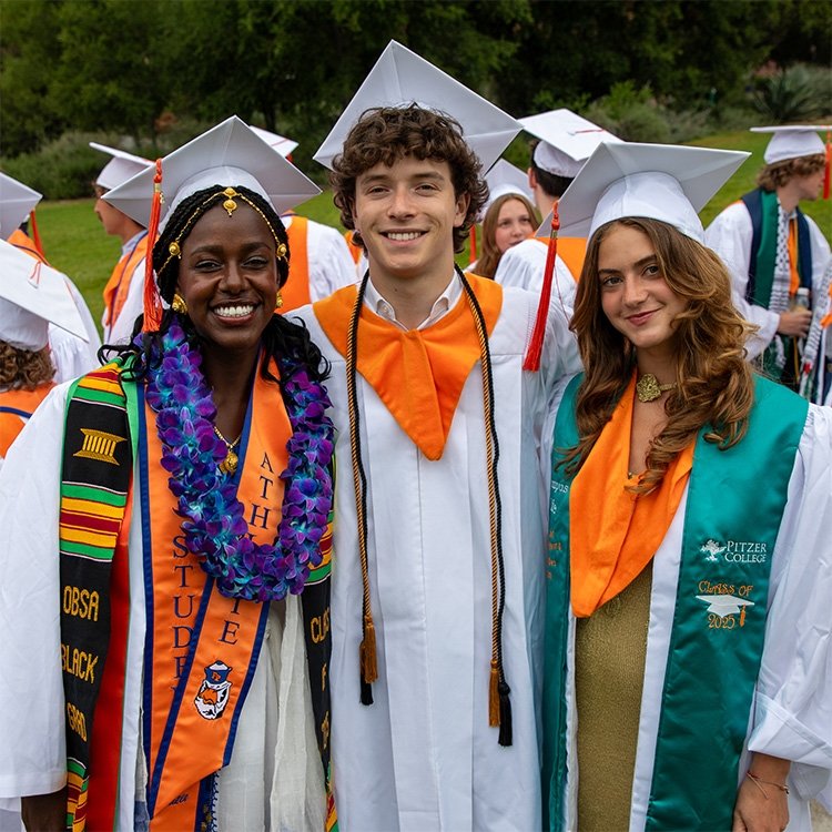 Pitzer graduates pose for a group photo