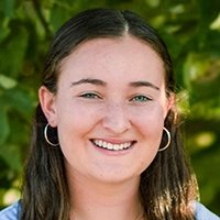 head shot of eliana katz